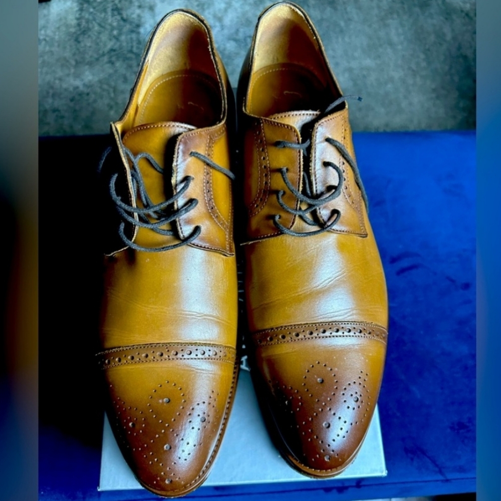 Men's Italian dress shoes